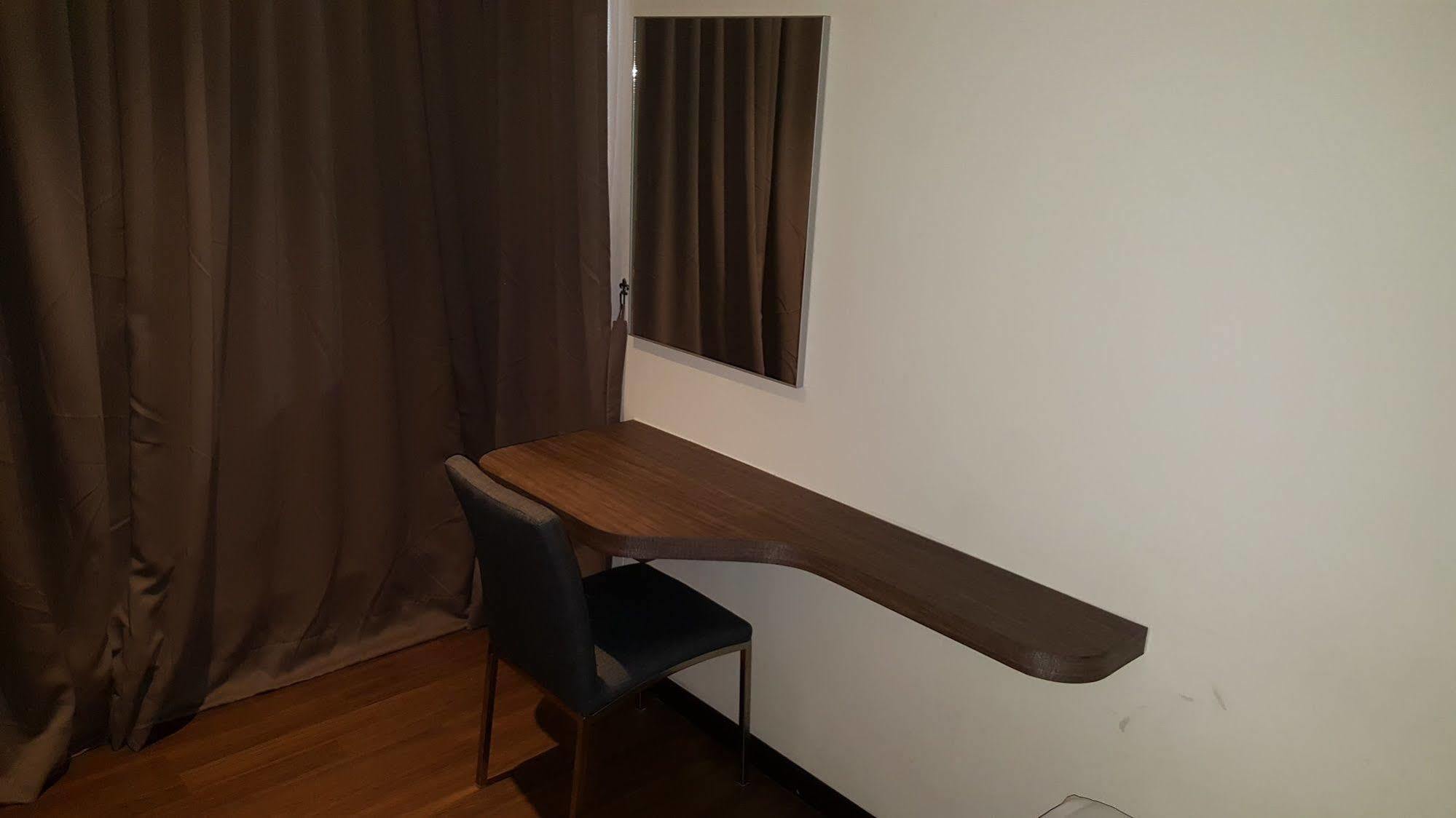 9 Square Hotel - Bangi Bagian luar foto